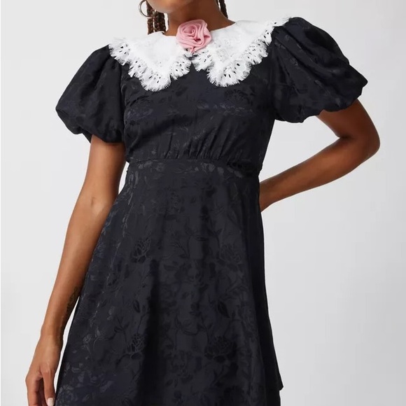 Yasmin Mini Dress - Picture 3 of 8